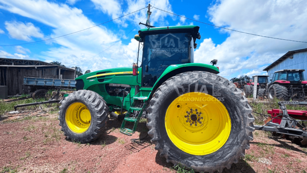 Trator John Deere - Imagem 9
