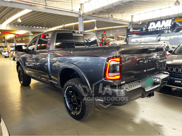 Dodge Ram 2500 Night E - Imagem 2