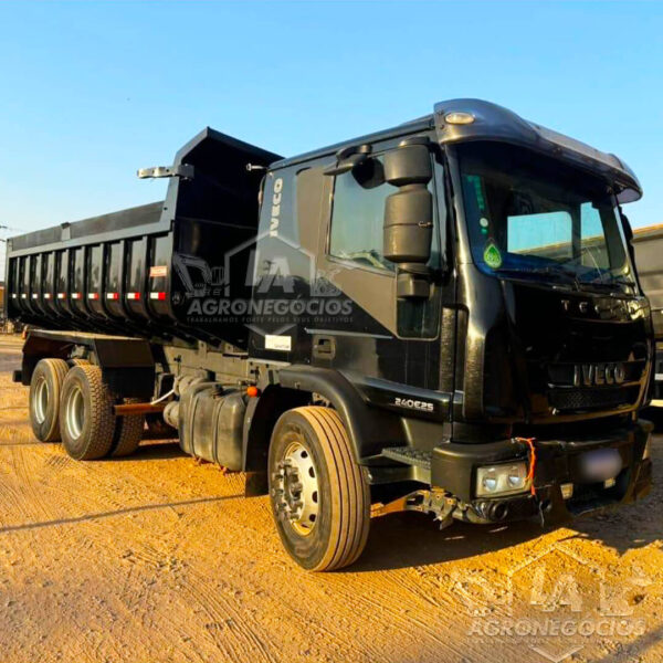 Caminhão Iveco 240 e 25 - Imagem 2